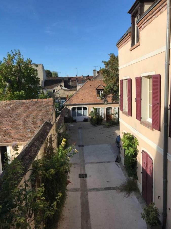 77 Rue de France Apartamento Fontainebleau Exterior foto